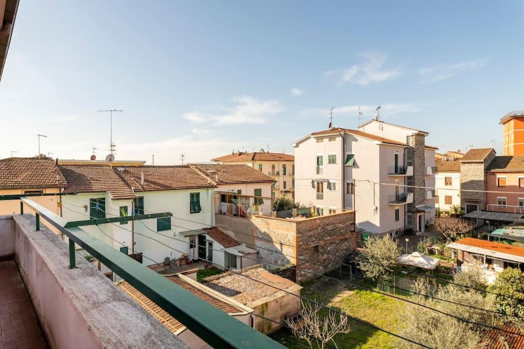 Chic Italian Escape - Casa Vacanze Lorusso Montecatini Terme Buitenkant foto