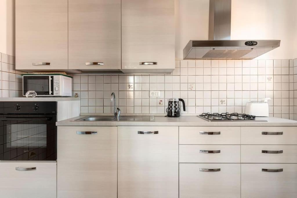 Chic Italian Escape - Casa Vacanze Lorusso Montecatini Terme Buitenkant foto