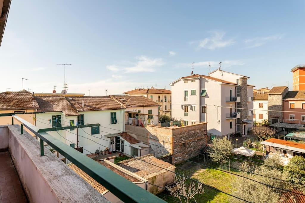 Chic Italian Escape - Casa Vacanze Lorusso Montecatini Terme Buitenkant foto